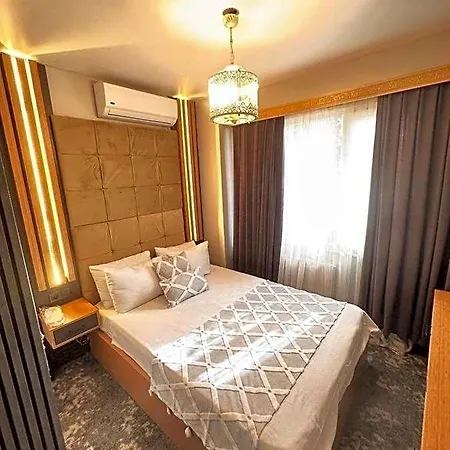 Taksim Cetinkaya Hotel 3*