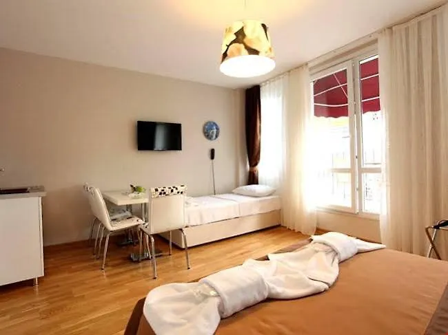Taksim Cetinkaya Hotel 3*